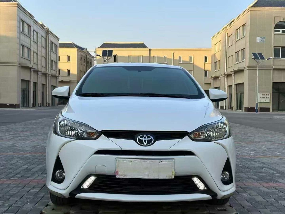 豐田 YARiS L 致享  2022款 1.5L CVT領(lǐng)先PLUS版圖片