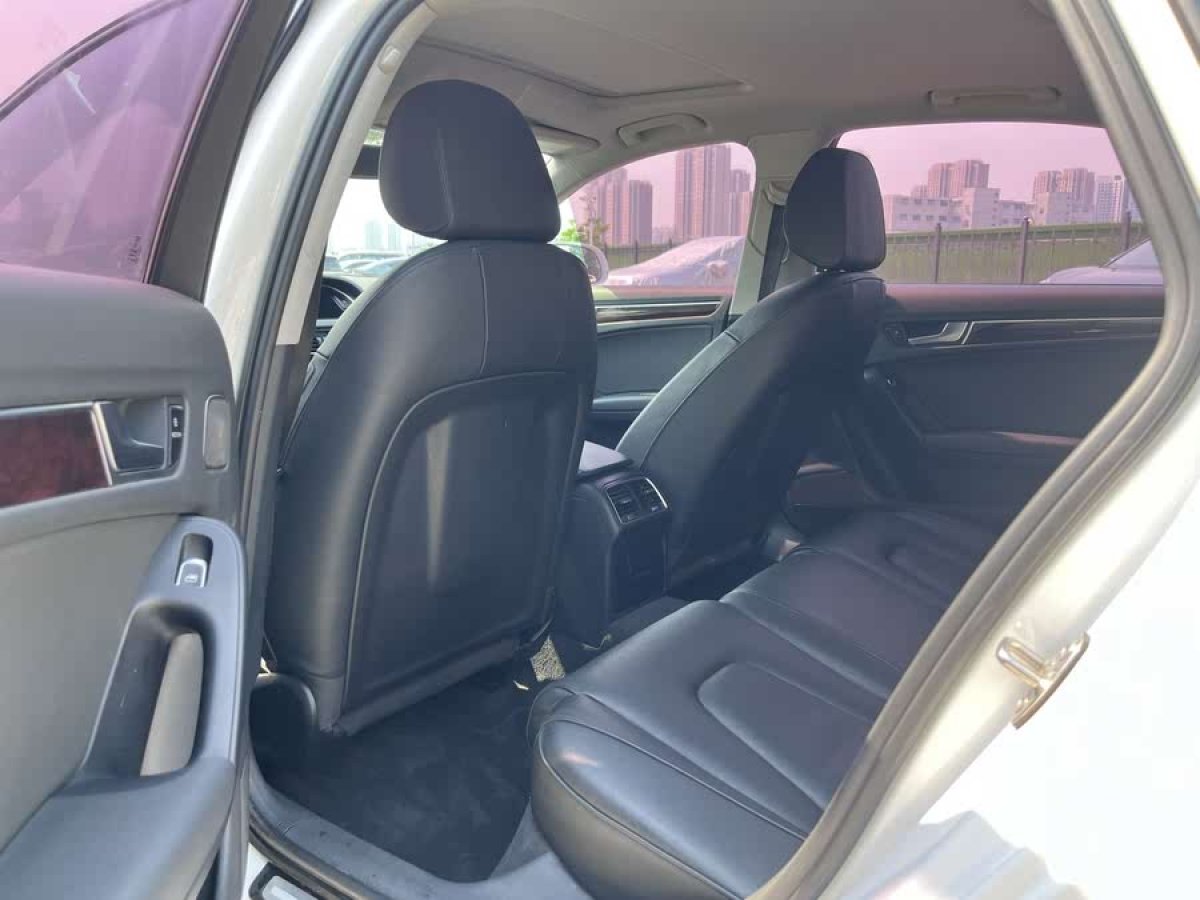 奧迪 奧迪A4L  2015款 35 TFSI 自動(dòng)舒適型圖片