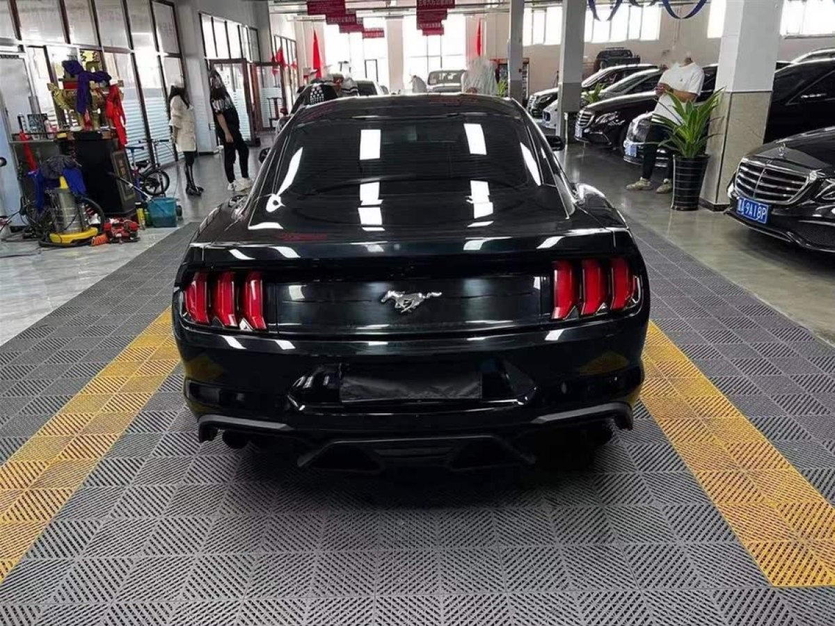 福特 Mustang  2018款 2.3L EcoBoost圖片