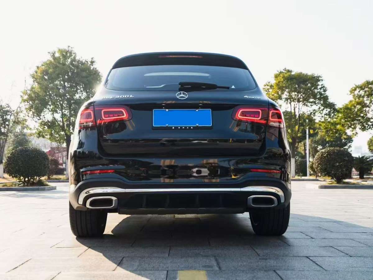 奔馳 奔馳GLC  2022款 改款 GLC 300 L 4MATIC 動感型臻藏版圖片