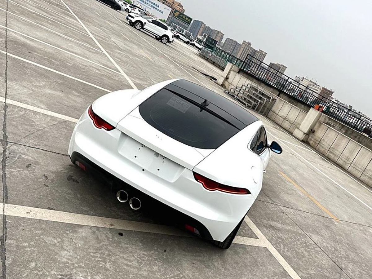 捷豹 F-TYPE  2016款 3.0T 硬頂版圖片