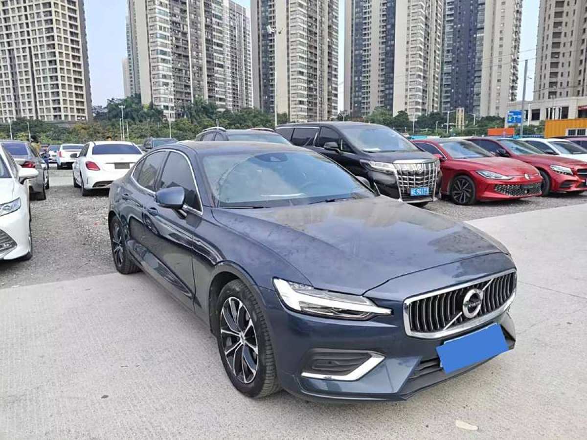 沃爾沃 S60L  2021款 T4 智遠豪華版圖片