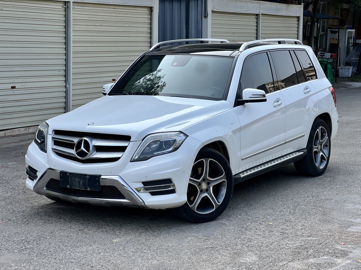 奔馳 奔馳GLK級(jí)  2015款 GLK 300 4MATIC 時(shí)尚型 極致版圖片