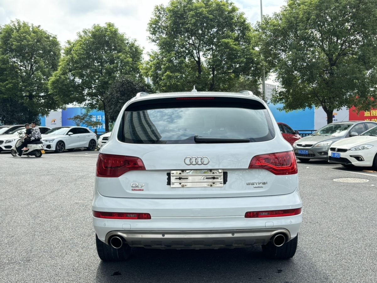 奧迪 奧迪Q7  2012款 3.0 TFSI 進取型(200kW)圖片