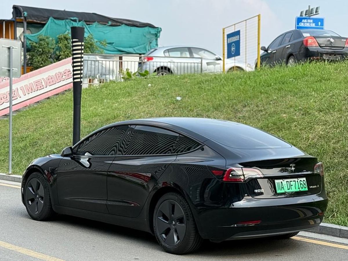 2021年6月特斯拉 Model 3  2019款 標(biāo)準(zhǔn)續(xù)航后驅(qū)升級版