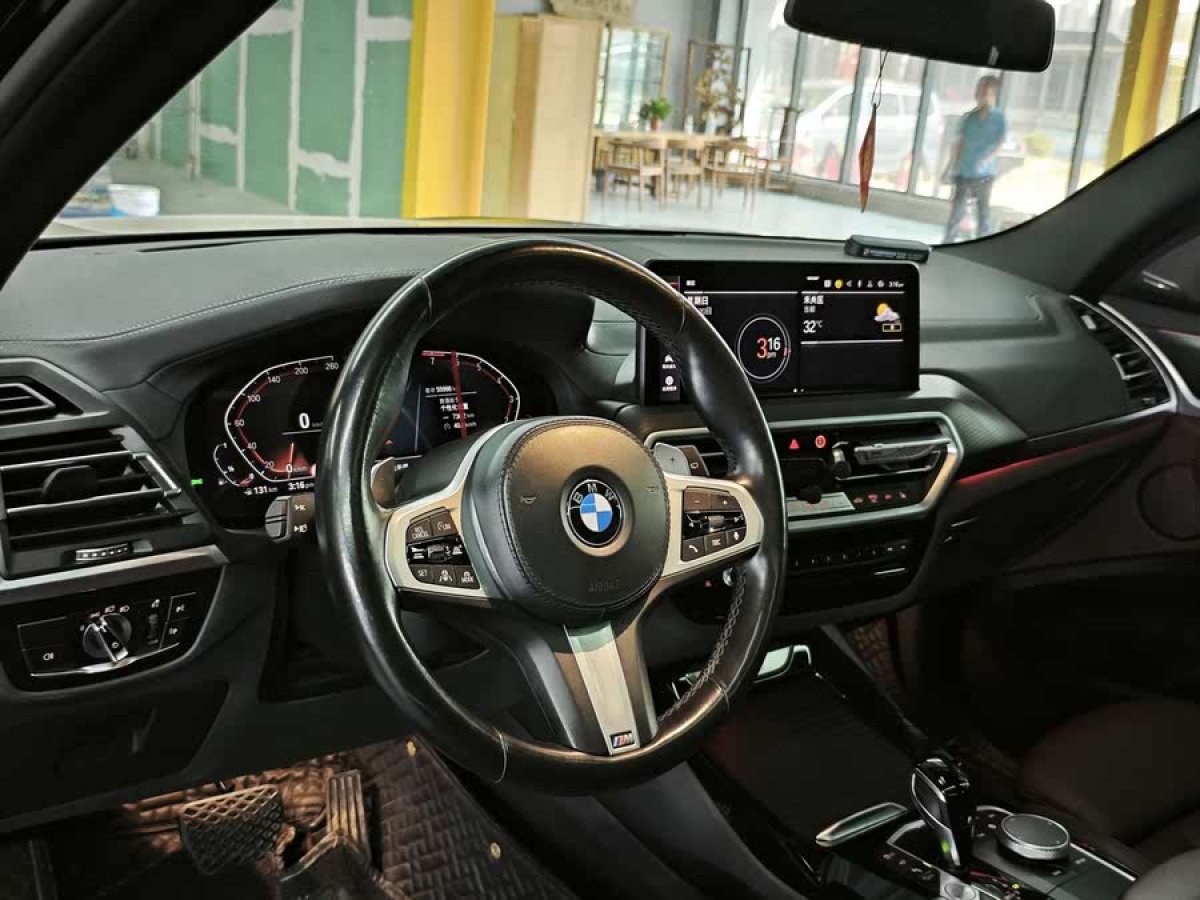 寶馬 寶馬X3  2022款 xDrive30i 領(lǐng)先型 M曜夜套裝圖片
