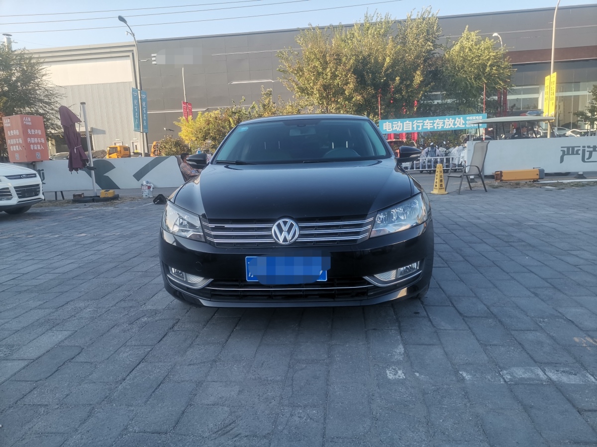 大眾 帕薩特  2014款 1.8TSI DSG尊榮導(dǎo)航版圖片