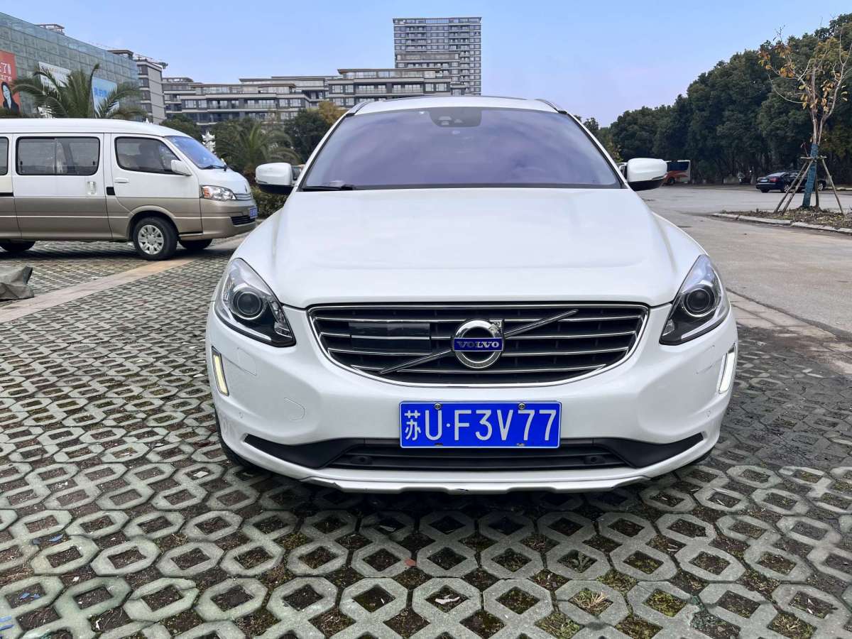 沃爾沃 XC60  2017款 T5 AWD 智遠(yuǎn)升級(jí)版圖片