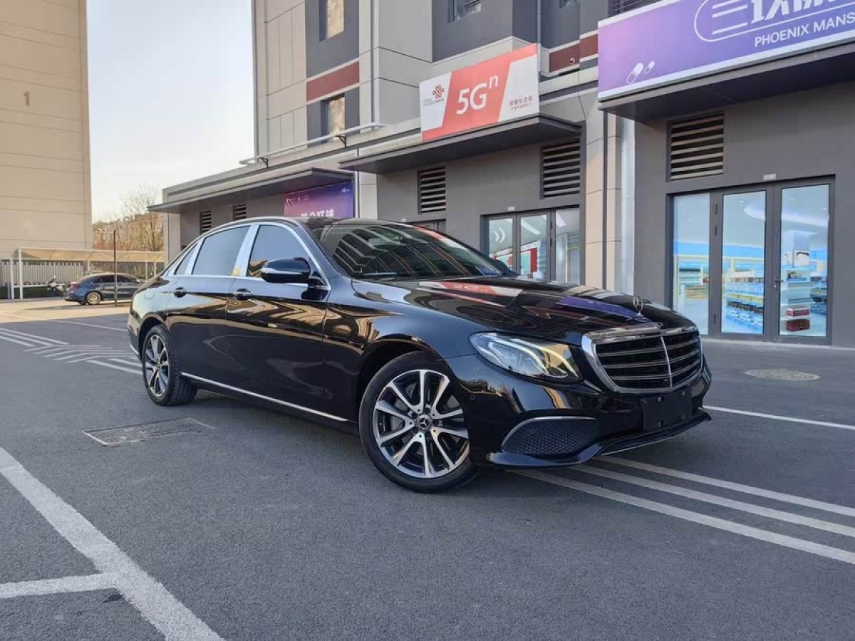 奔馳 奔馳E級  2019款 改款 E 300 L 時尚型圖片