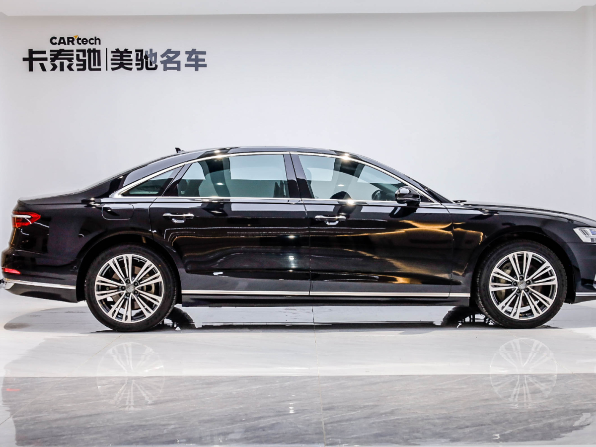 2019年10月奧迪 奧迪A8 奧迪A8 2019款 A8L 55 TFSI quattro 尊貴型