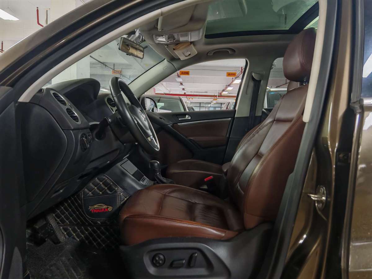 大眾 途觀  2013款 1.8TSI 自動(dòng)四驅(qū)豪華型圖片