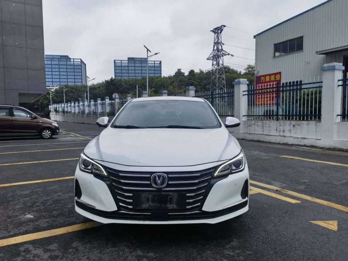 長(zhǎng)安 銳程CC  2020款 1.5T 自動(dòng)潮銳型圖片