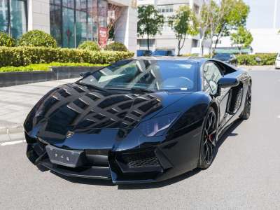 2015年2月 蘭博基尼 Aventador LP 700-4圖片