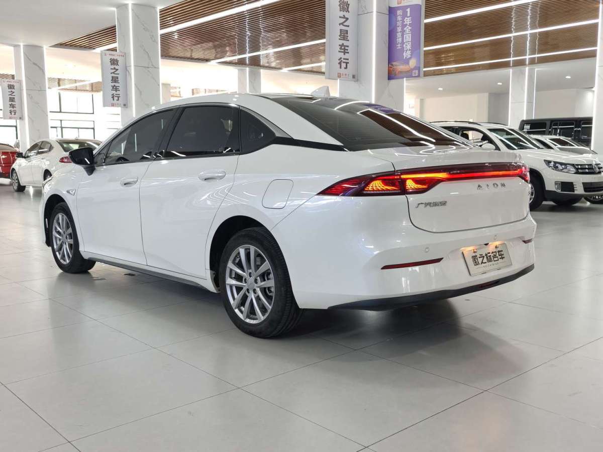 埃安 AION S  2023款 炫 580 55.2kWh 磷酸鐵鋰圖片