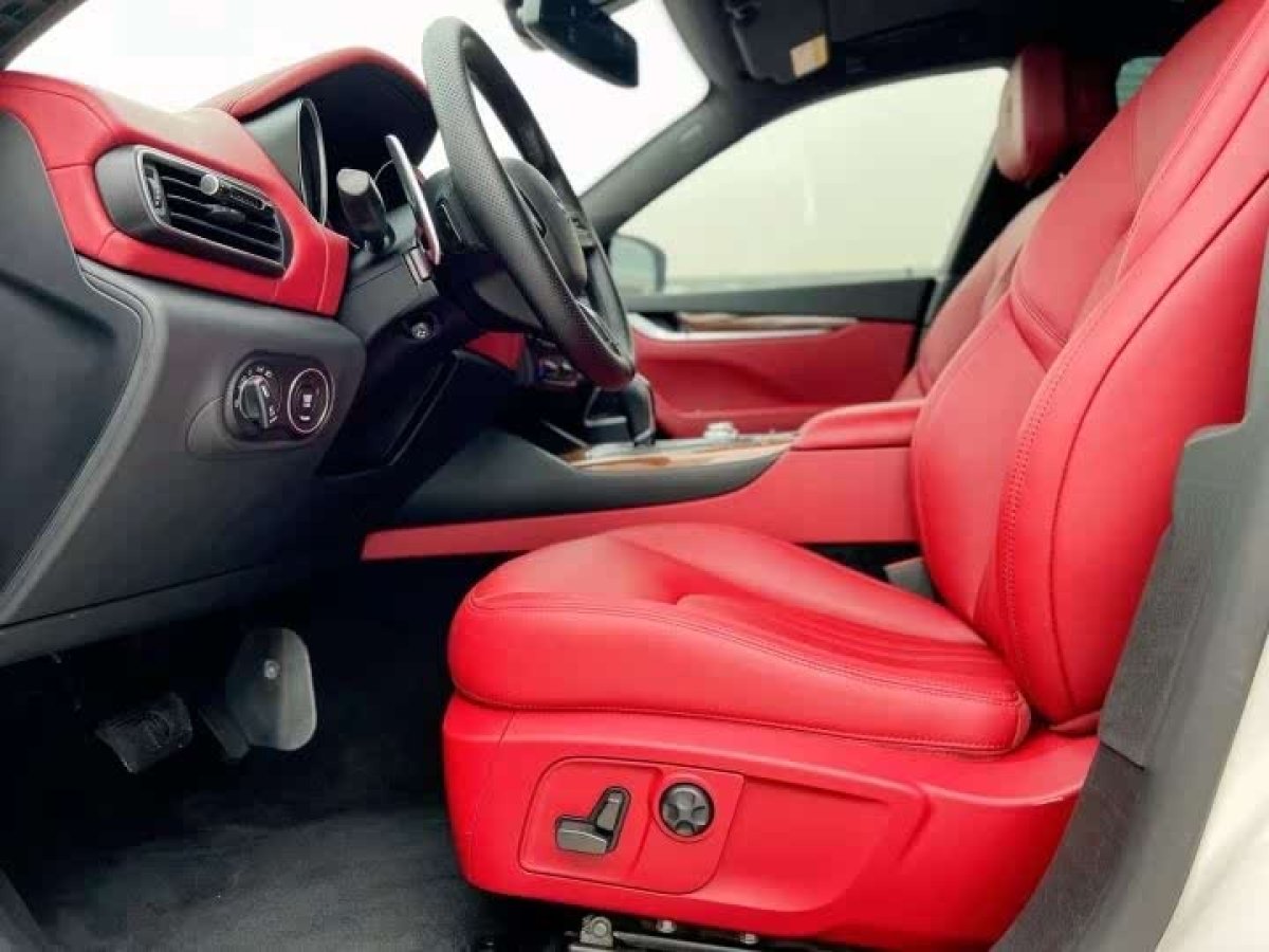瑪莎拉蒂 Levante  2016款 3.0T Levante圖片