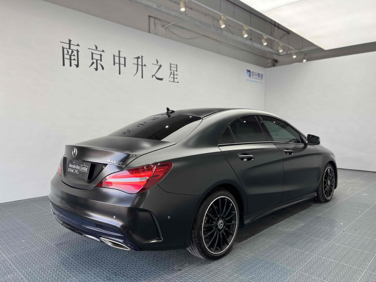 2018年1月奔馳 奔馳CLA級(jí)  2017款 改款 CLA 220 4MATIC