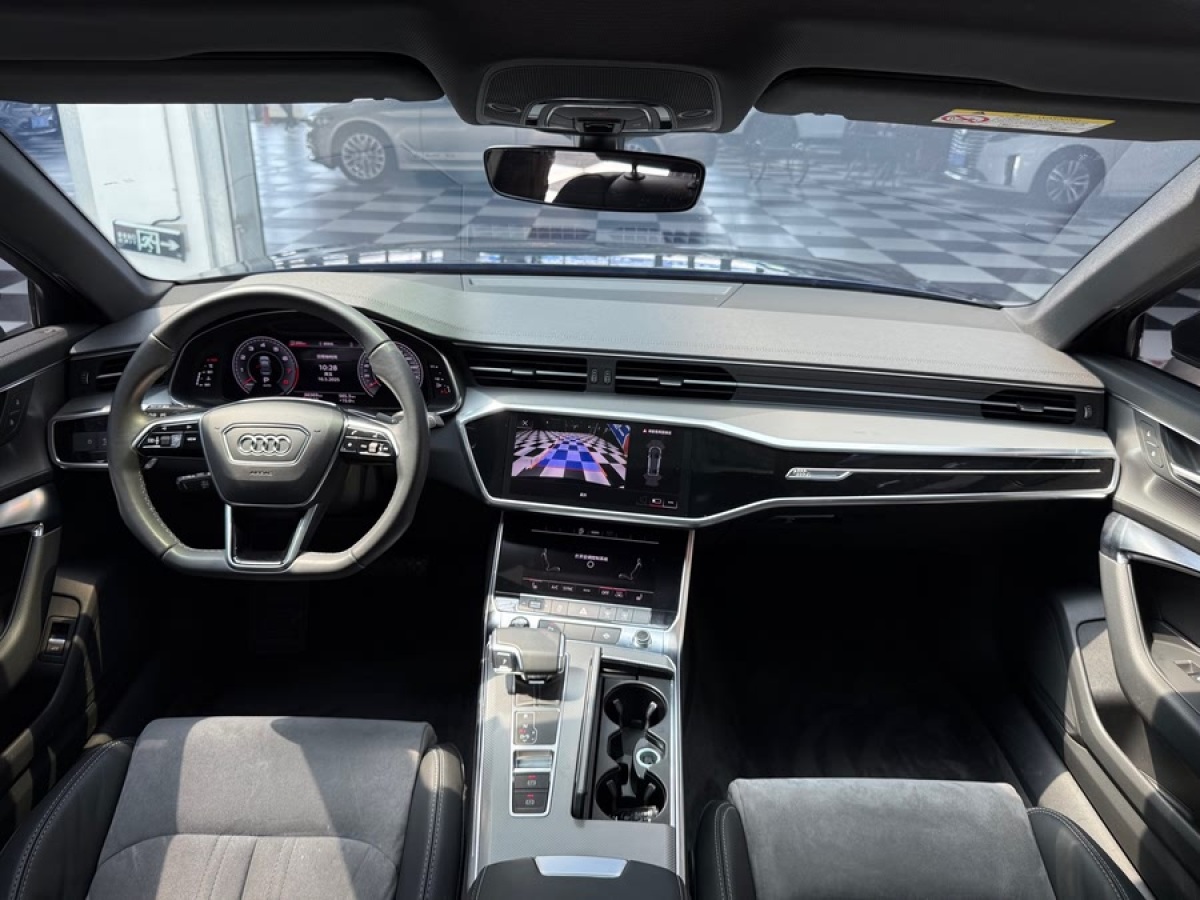奧迪 奧迪A6L  2021款 45 TFSI 臻選動感型圖片