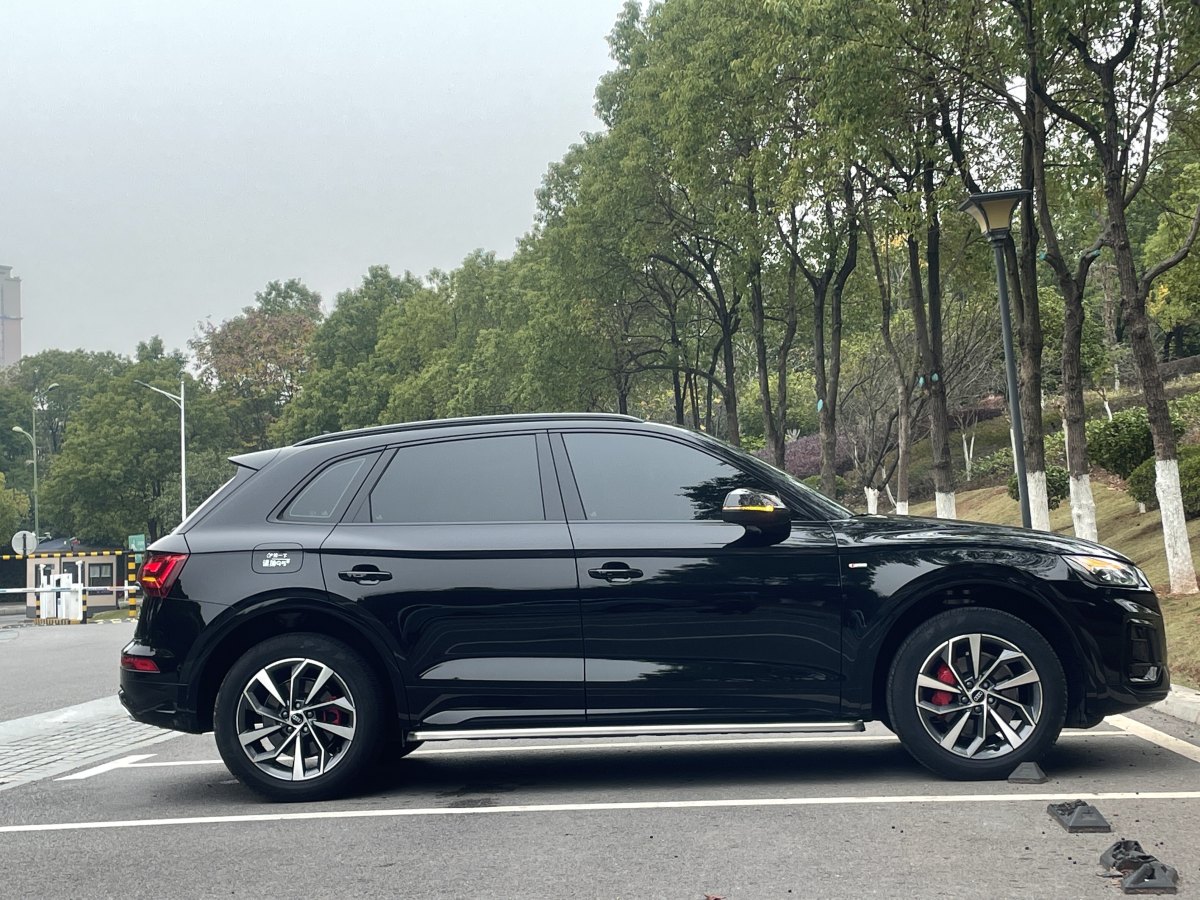 奧迪 奧迪Q5L  2024款 40 TFSI 豪華動感型圖片