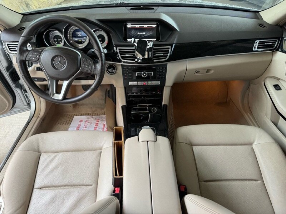 奔驰 奔驰E级  2014款 改款 E 260 L 运动型图片