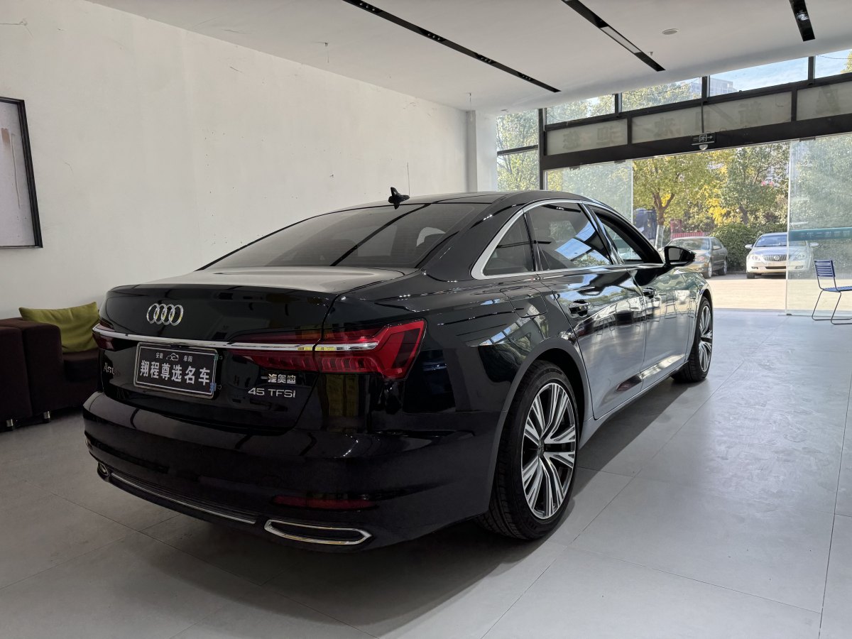 奧迪 奧迪A6L  2022款 45 TFSI 臻選致雅型圖片