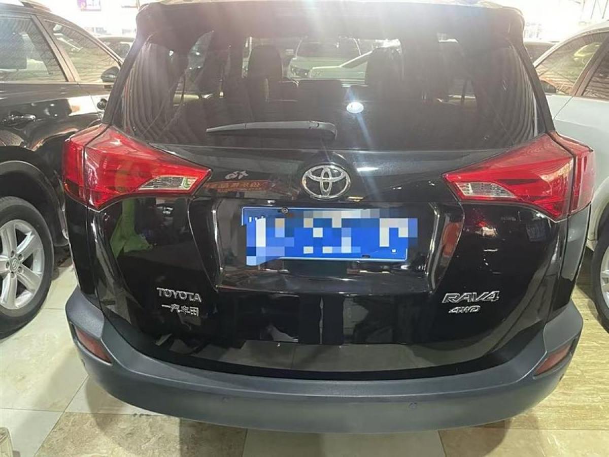 2013年11月豐田 RAV4榮放  2013款 2.0L CVT四驅(qū)新銳版