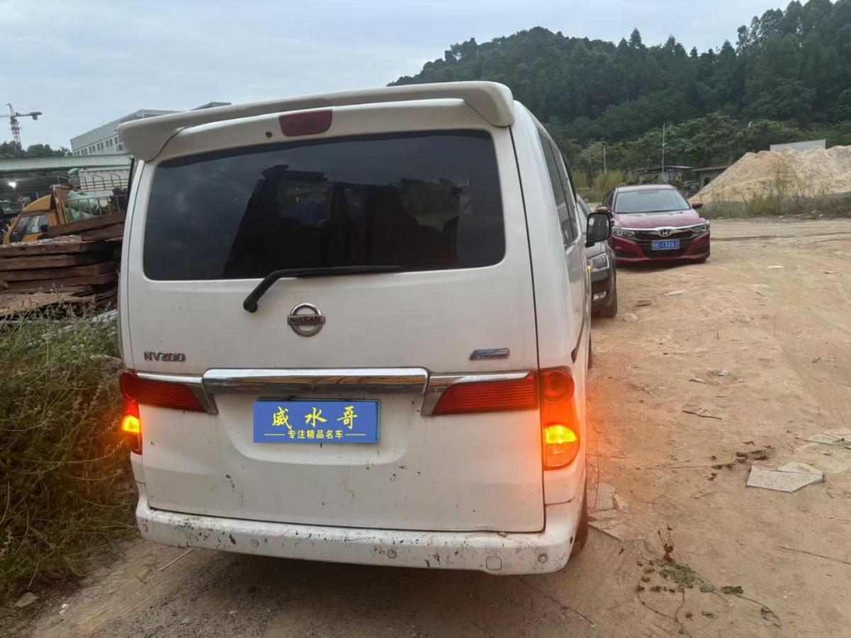 日產(chǎn) NV200  2014款 1.6L CVT豪華型 國V圖片