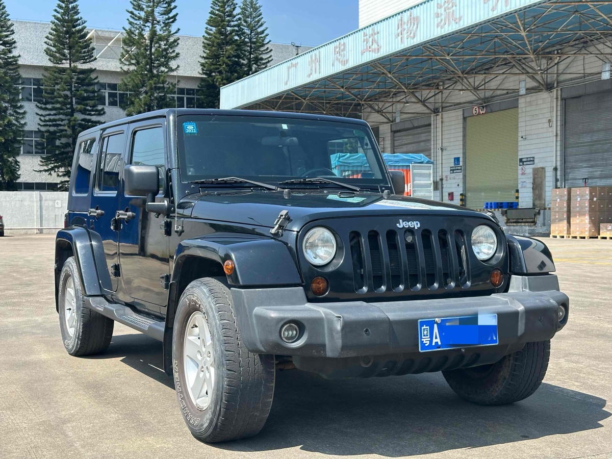 2008年10月Jeep 牧馬人  2008款 3.8L Sahara 四門版