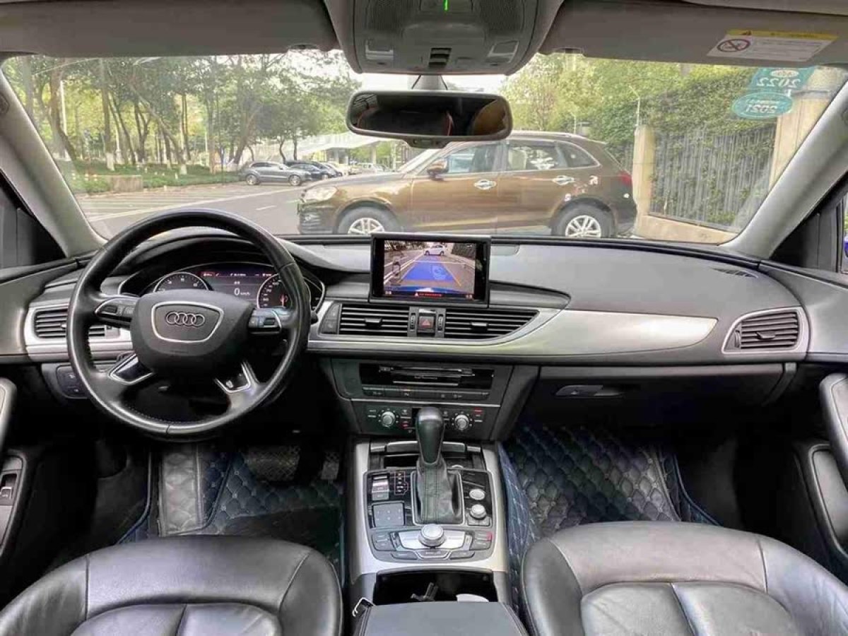 奧迪 奧迪Q3  2018款 30周年年型 35 TFSI 時(shí)尚型圖片