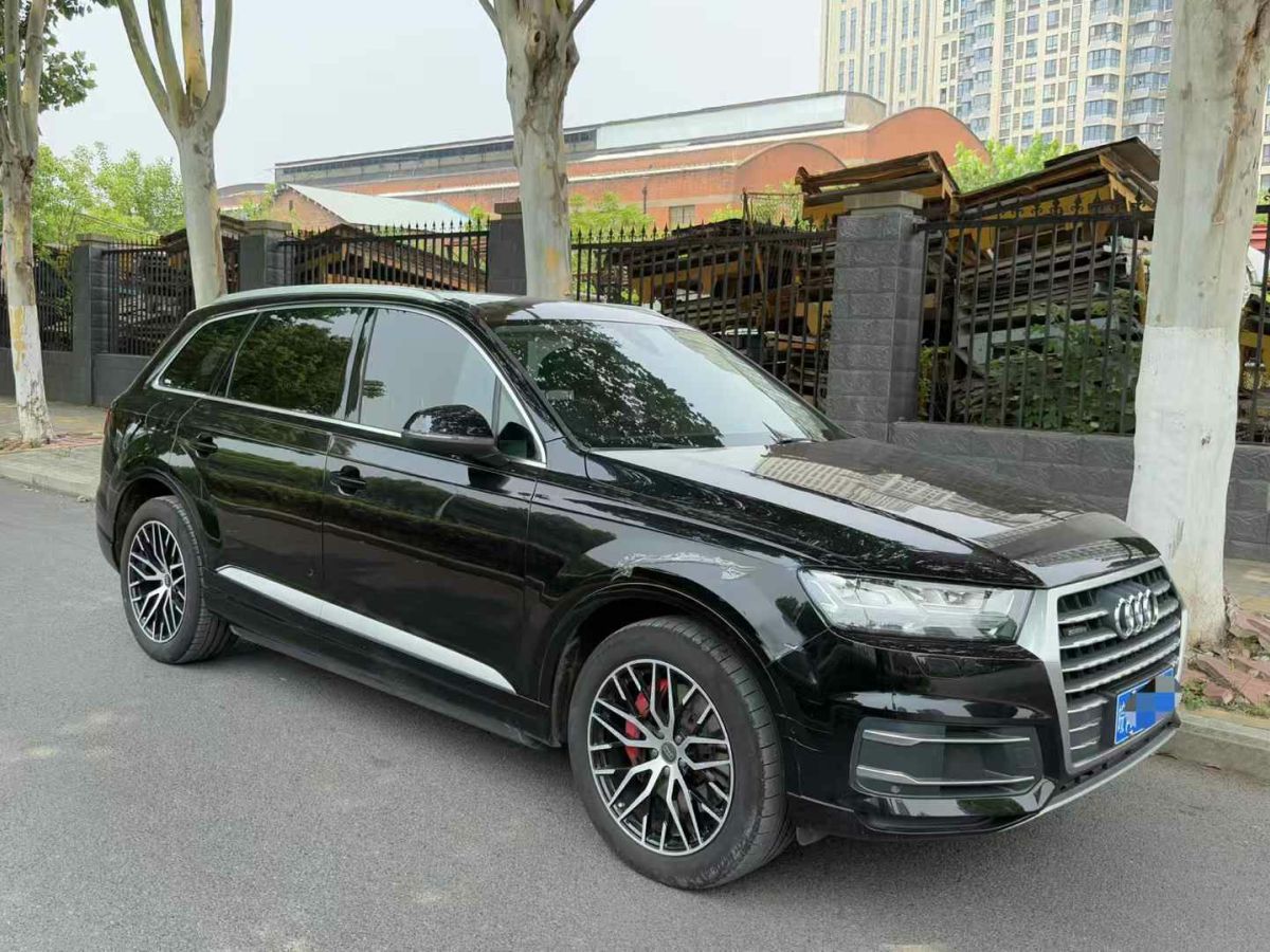 奧迪 奧迪Q7  2019款 45 TFSI S line運(yùn)動(dòng)型圖片