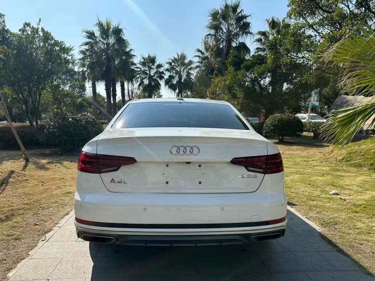 奧迪 奧迪A4L  2019款 35 TFSI 進(jìn)取型 國(guó)V圖片