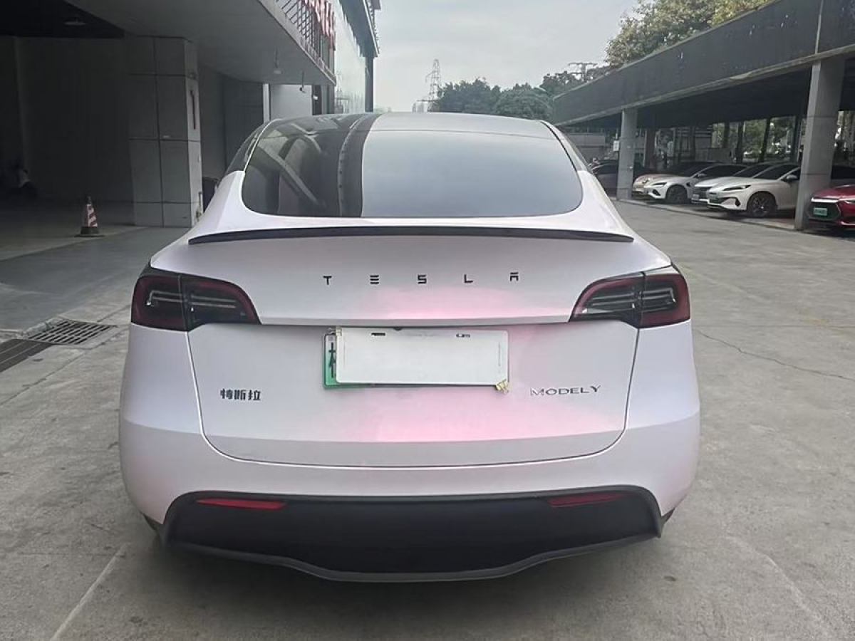 特斯拉 Model 3  2023款 煥新版 后輪驅(qū)動(dòng)圖片