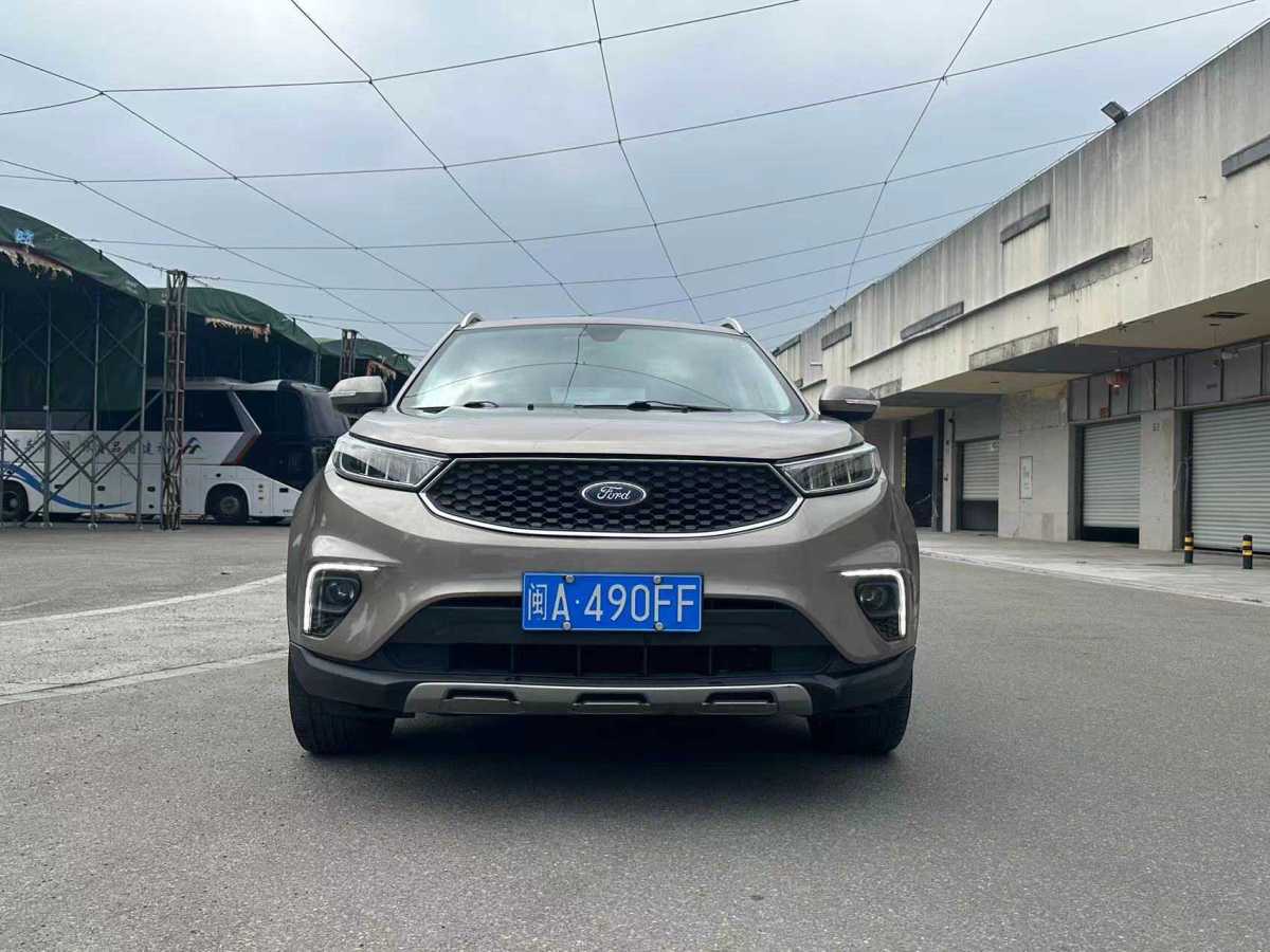 福特 領(lǐng)界  2020款 領(lǐng)界S EcoBoost 145 CVT鉑領(lǐng)型圖片