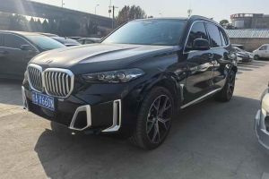 寶馬X5 寶馬 xDrive 40Li 尊享型黑焰限量版