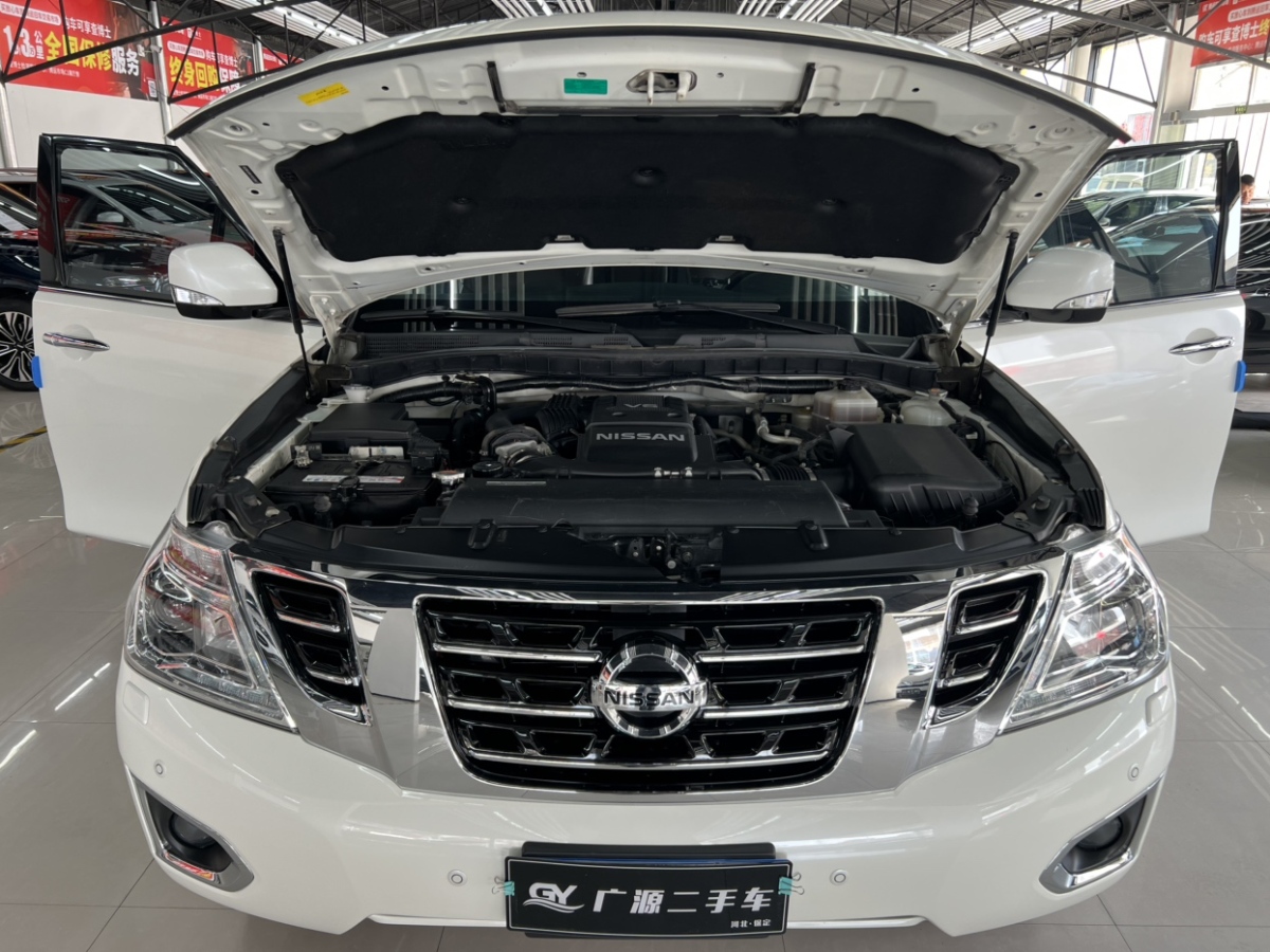 日產(chǎn) 途樂(lè)  2018款 4.0L 領(lǐng)英型圖片