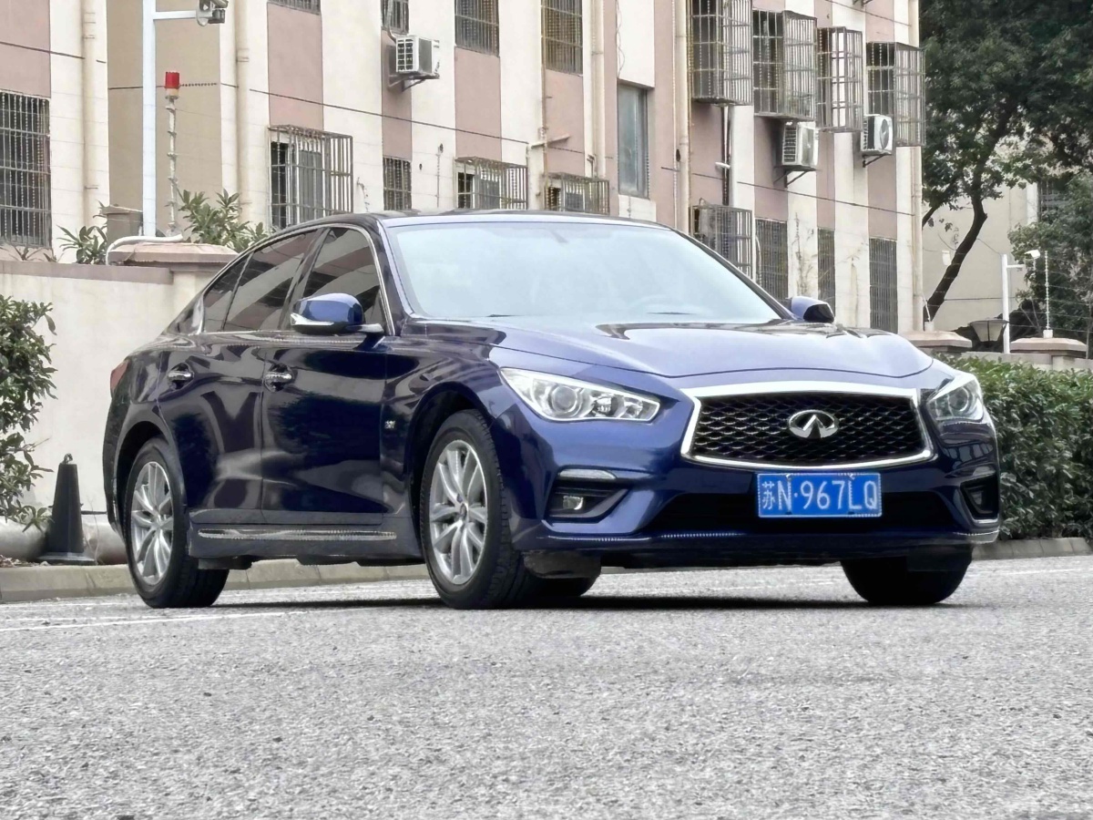 英菲尼迪 Q50L  2018款  2.0T 舒適版 國VI圖片