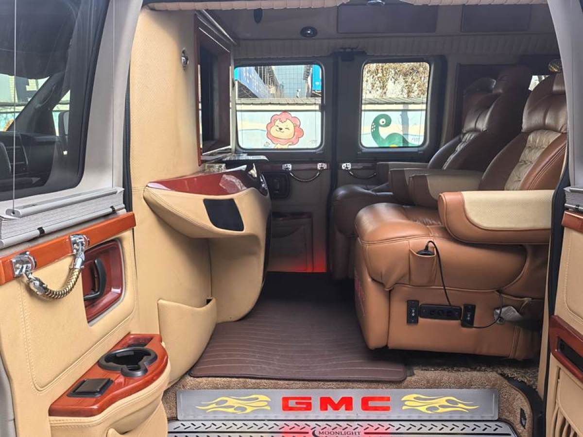 GMC SAVANA  2013款 5.3L 領(lǐng)袖版圖片