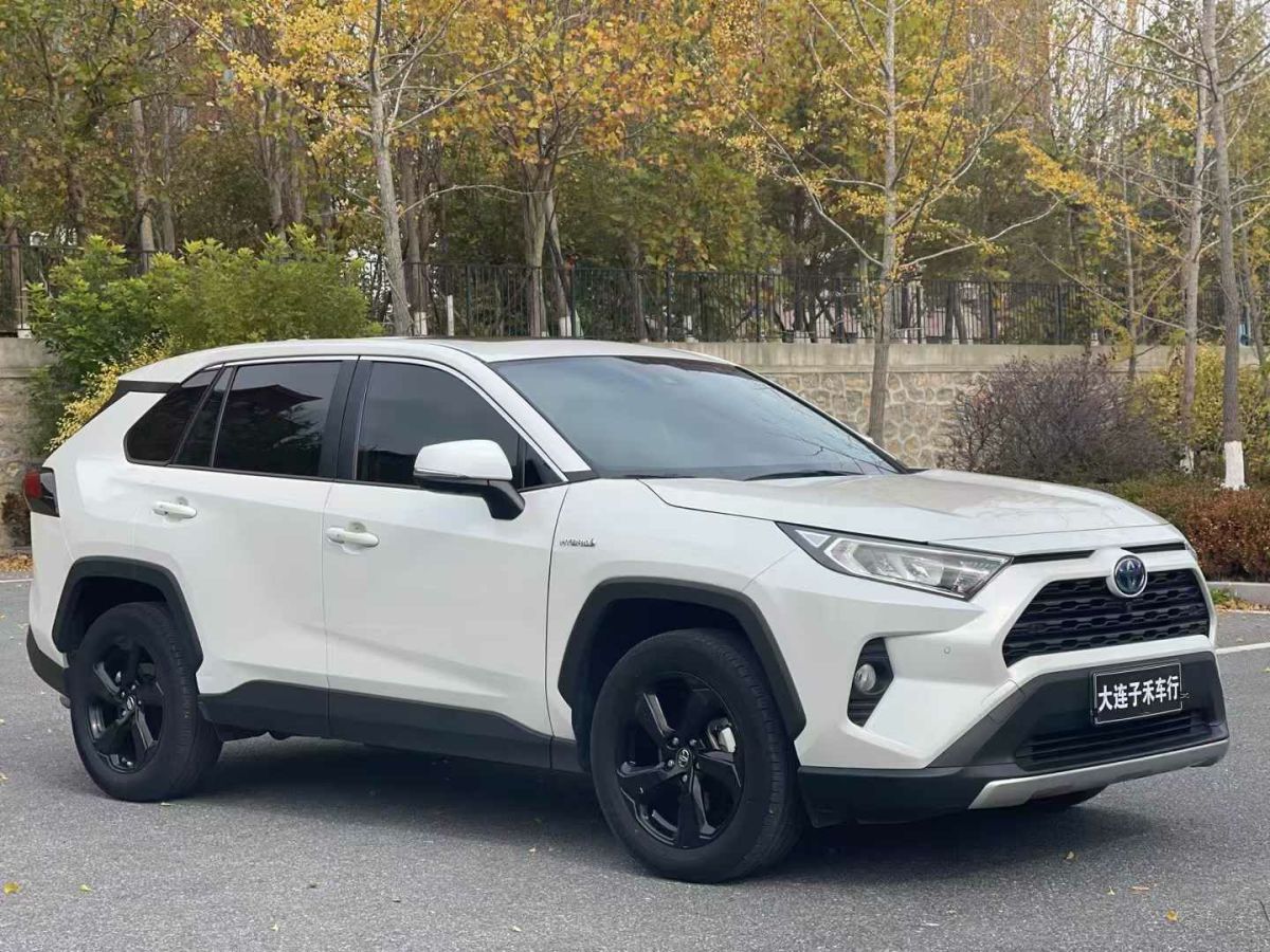 豐田 RAV4榮放  2023款 2.0L CVT四驅(qū)探險Plus版圖片