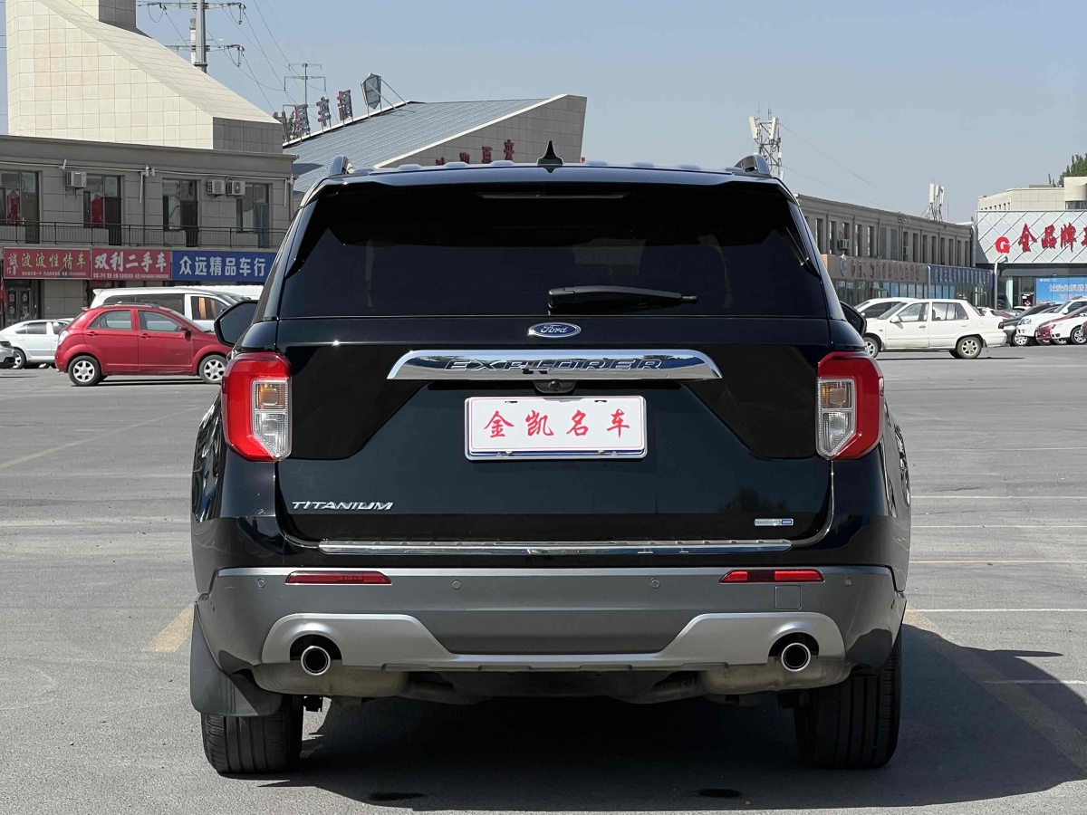 福特 探險者  2023款 EcoBoost 285 四驅(qū)鈦金版 7座圖片