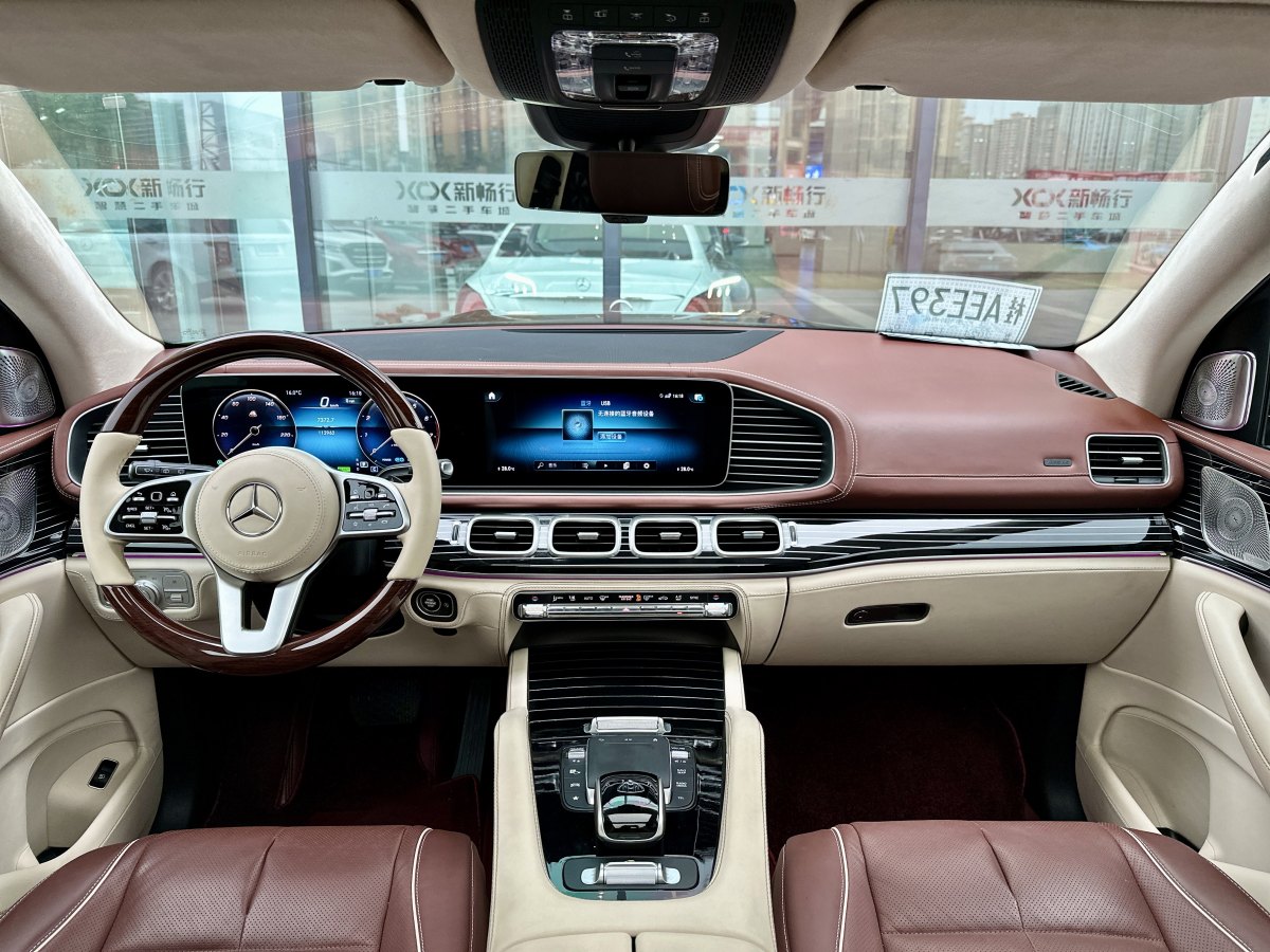 奔馳 奔馳GLS  2022款 改款 GLS 450 4MATIC 豪華型圖片