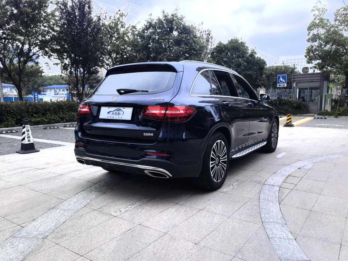 奔馳 奔馳GLC  2018款 改款 GLC 260 4MATIC 豪華型圖片