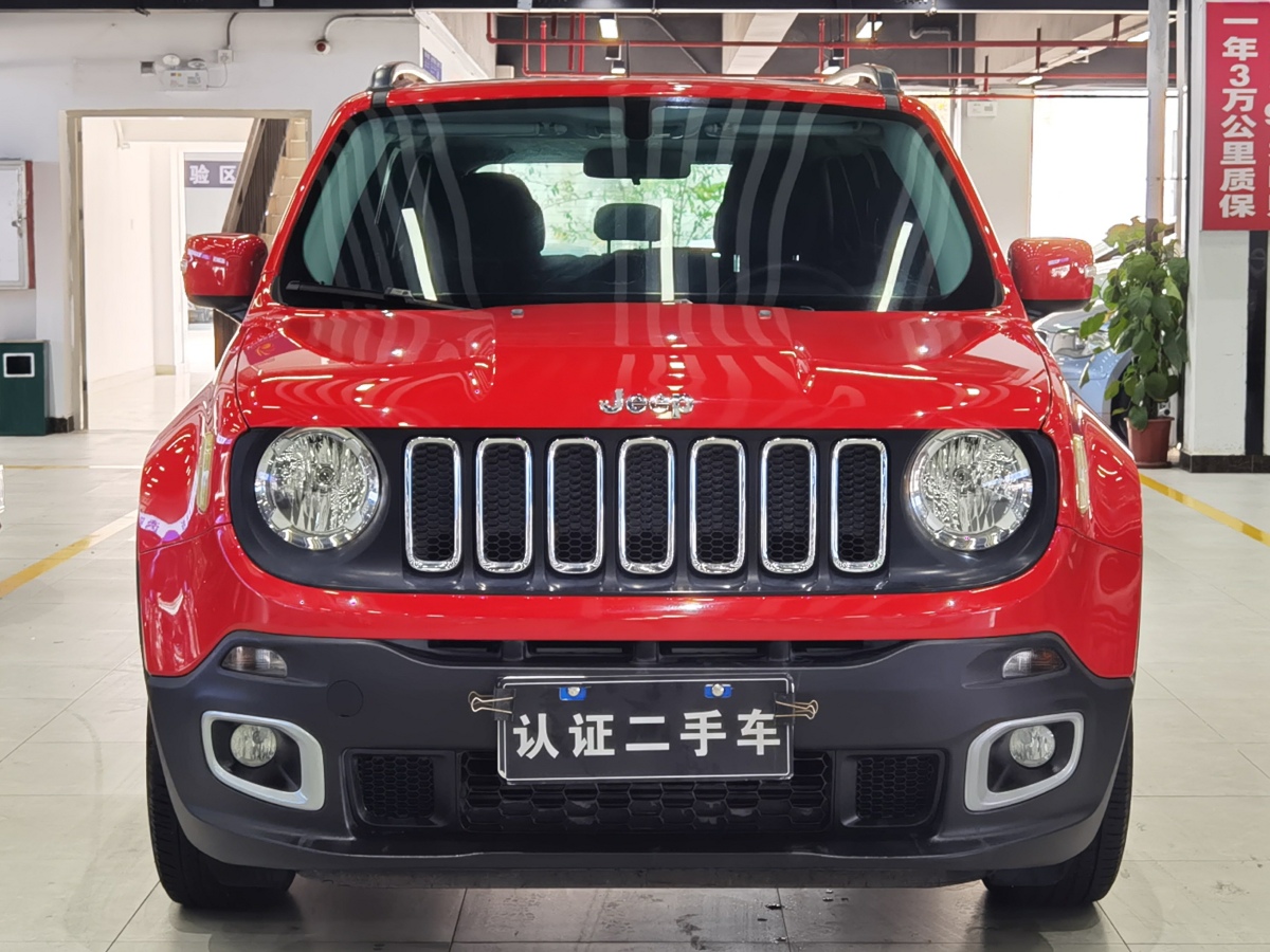 2018年11月Jeep 自由俠  2018款 互聯(lián)大屏版 180T 自動(dòng)高能版