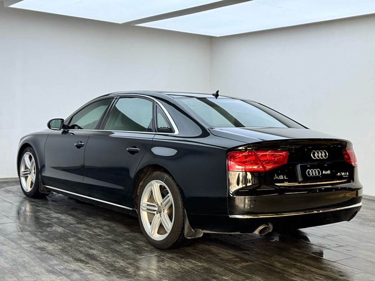 奧迪 奧迪A8  2013款 A8L 45 TFSI quattro豪華型圖片