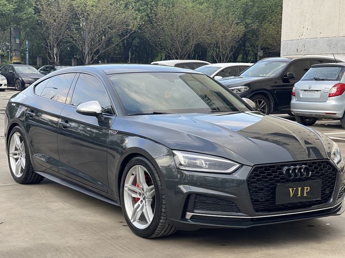 2019年11月奧迪 奧迪A5  2019款 Sportback 45 TFSI quattro 運(yùn)動(dòng)型