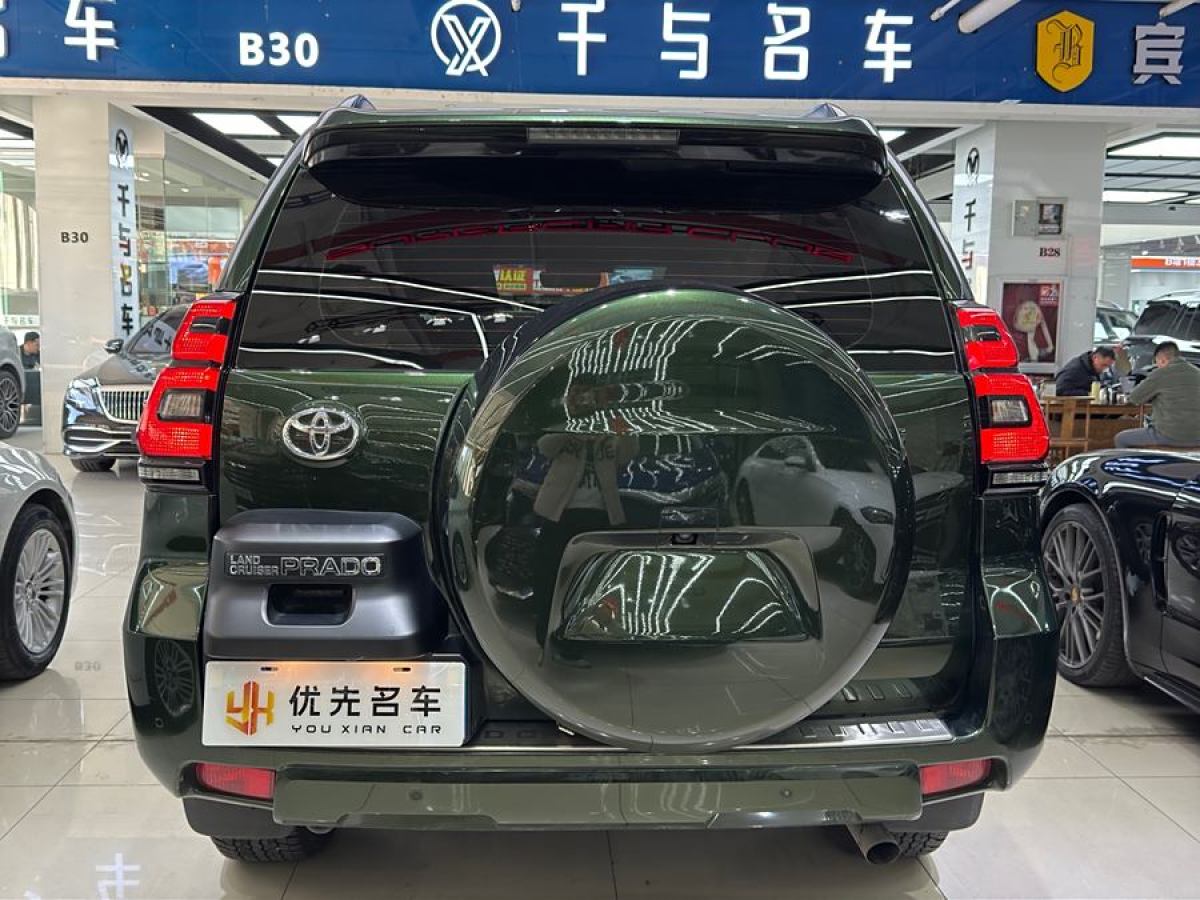 豐田 普拉多  2018款 3.5L 自動(dòng)VX NAVI后掛備胎圖片