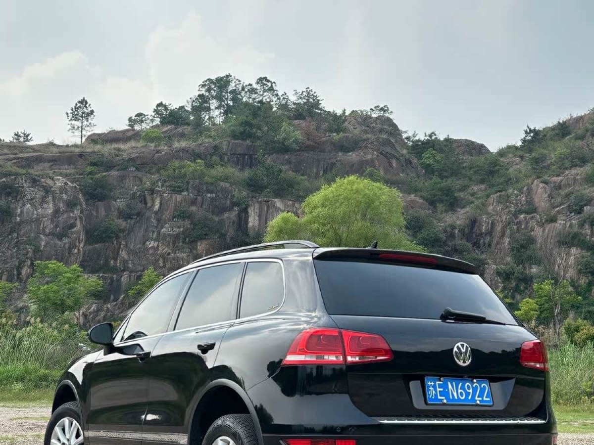 大眾 途銳  2011款 3.0TDI 柴油豪華型圖片
