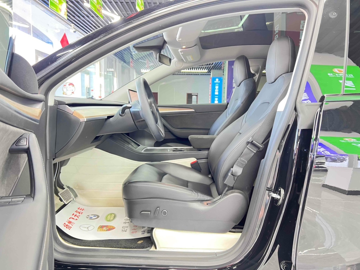 特斯拉 Model Y  2022款 后驅(qū)版圖片