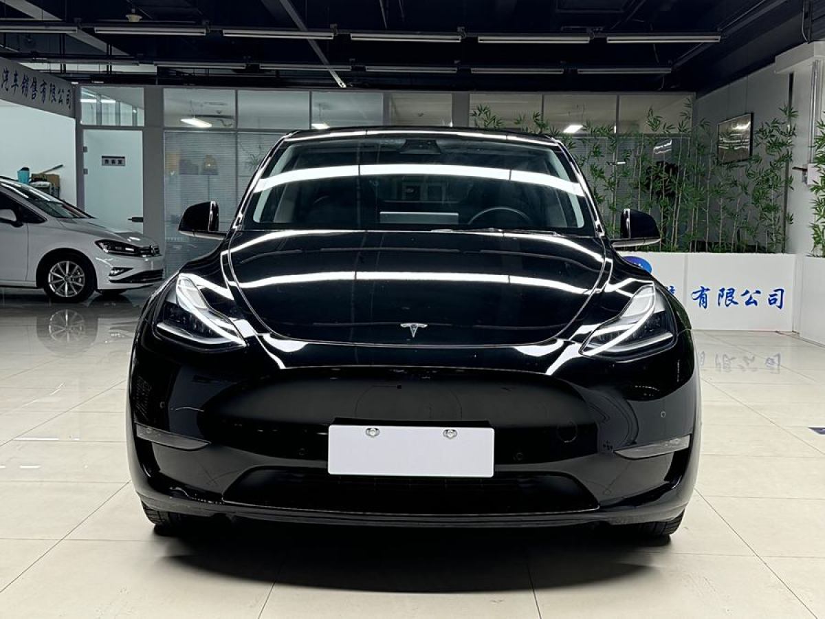 2021年11月特斯拉 Model 3  2021款 改款 標準續(xù)航后驅升級版