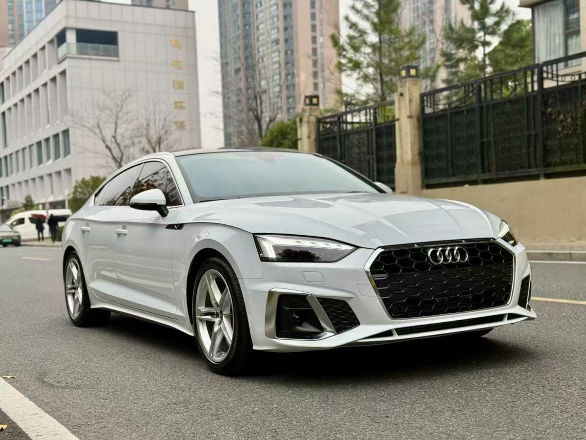 奧迪 奧迪A5  2023款 Cabriolet 40 TFSI 時(shí)尚動(dòng)感型圖片