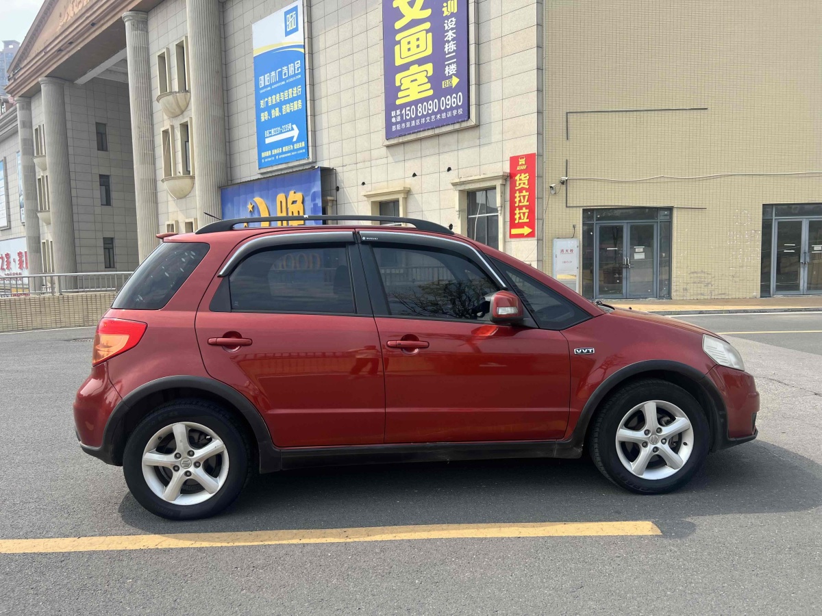 2011年3月鈴木 天語 SX4  2010款 兩廂 1.6L 自動冠軍限量版