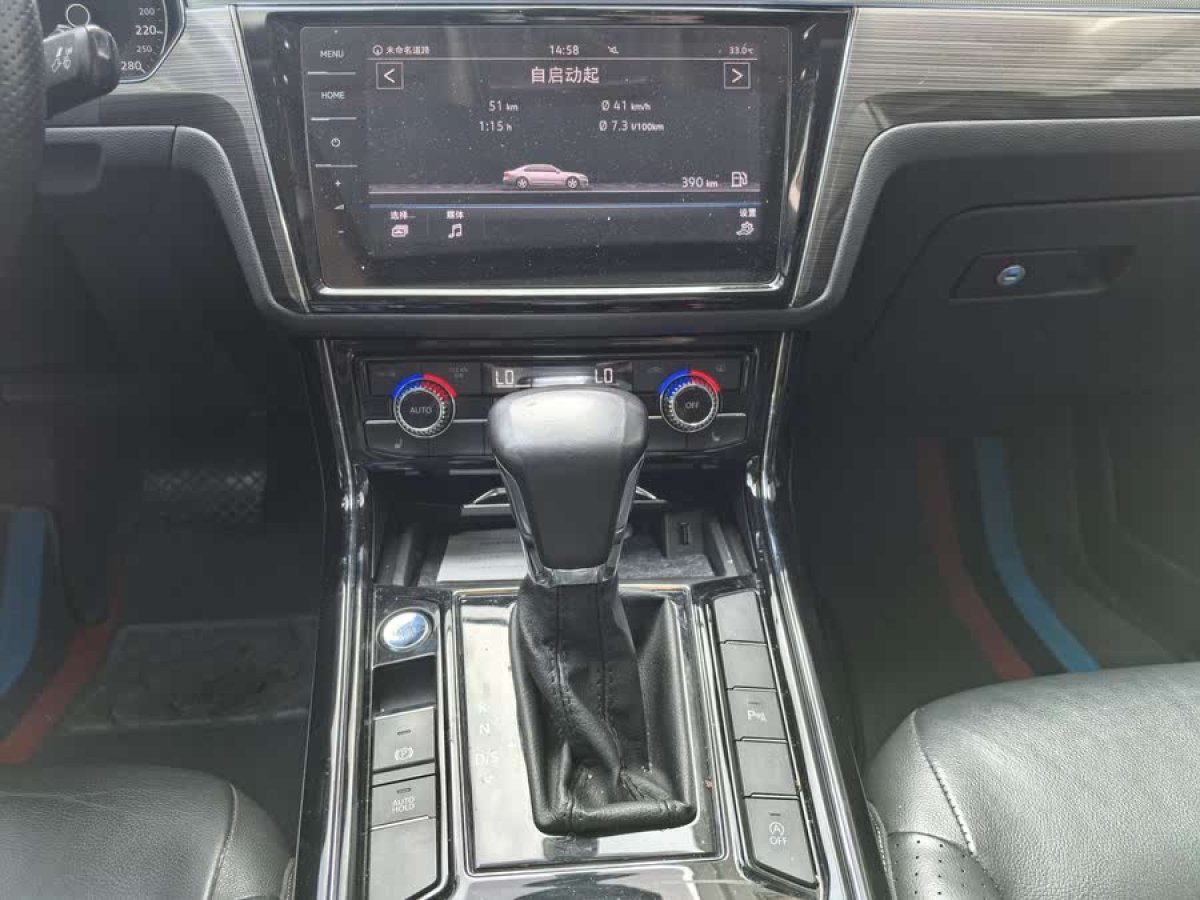 大眾 輝昂  2018款 改款 380TSI 兩驅(qū)商務(wù)版圖片